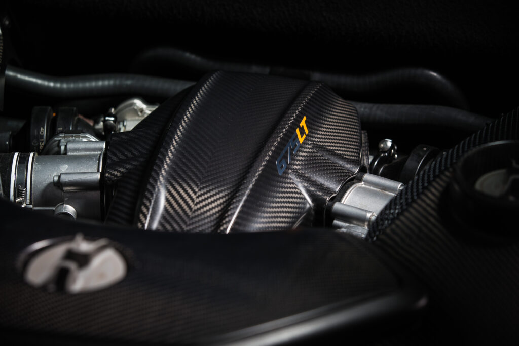 Carbon-fiber plenum. Though still a 3.8-liter twin-turbo V8, McLaren replaced many of the parts evolving the motor for the 675LT. 