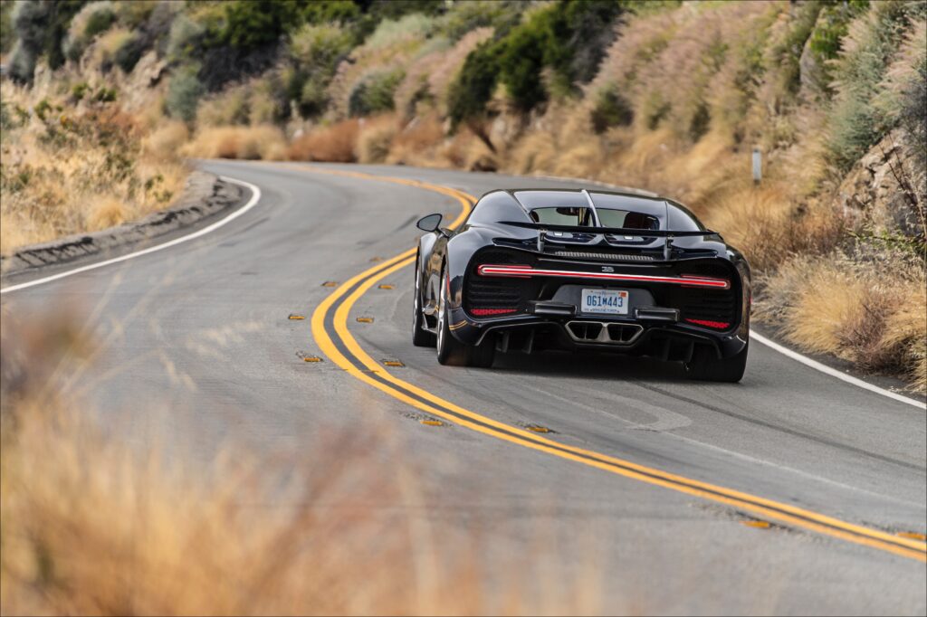  Taillight is carried by a single piece of milled alloy. It seems to float in negative space. 